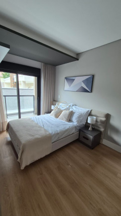 Imagem Sobrado com 4 Quartos à Venda, 175 m² em Xaxim - Curitiba Imagem Sobrado com 4 Quartos à Venda, 175 m² em Xaxim - Curitiba