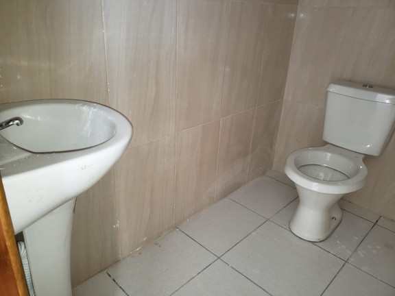 Imóvel Comercial à Venda, 400 m² em Residencial Mombaça - Pindamonhangaba