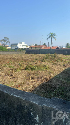 Terreno à Venda, 2 m² em Jardim Britânia - Caraguatatuba