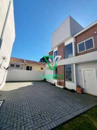 Imagem Sobrado com 3 Quartos à Venda, 124 m² em Uberaba - Curitiba