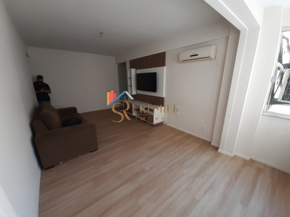 Imagem Apartamento com 2 Quartos à Venda, 67 m² em Centro - Florianópolis
