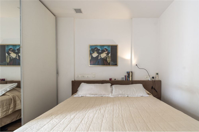 Imagem Apartamento com 2 Quartos à Venda, 70 m² em Vila Olímpia - São Paulo