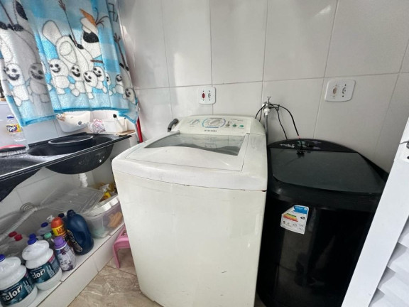 Imagem Sobrado com 2 Quartos à Venda, 180 m² em Jardim Santa Inês - Suzano Imagem Sobrado com 2 Quartos à Venda, 180 m² em Jardim Santa Inês - Suzano