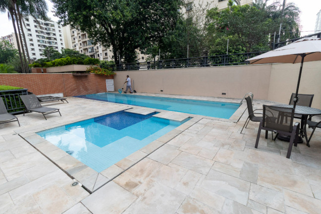 Imagem Apartamento com 3 Quartos à Venda, 195 m² em Moema - São Paulo Imagem Apartamento com 3 Quartos à Venda, 195 m² em Moema - São Paulo