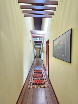 Imagem Casa com 6 Quartos à Venda, 450 m² em Albuquerque - Teresópolis Imagem Casa com 6 Quartos à Venda, 450 m² em Albuquerque - Teresópolis
