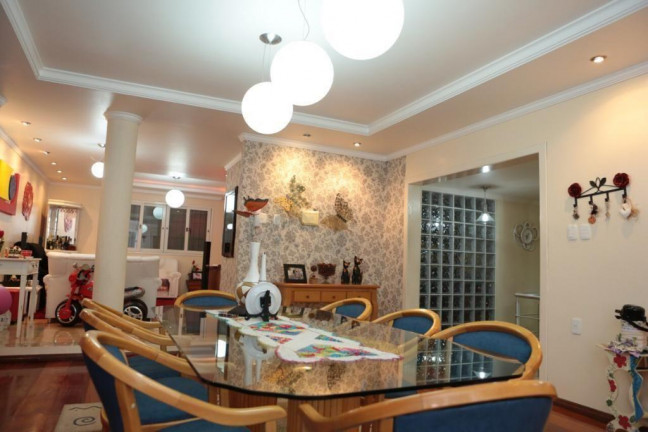 Imagem Casa com 3 Quartos à Venda, 218 m² em Centro - Campo Bom Imagem Casa com 3 Quartos à Venda, 218 m² em Centro - Campo Bom