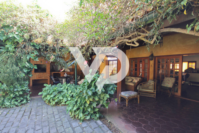 Imagem Casa de Condomínio com 5 Quartos à Venda, 700 m² em Alphaville - Barueri