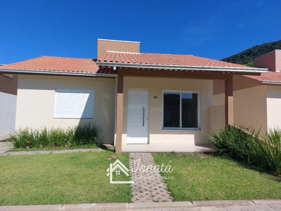 Imagem Casa com 2 Quartos à Venda, 67 m² em Centro - Vale Real