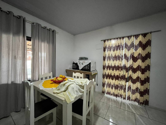 Imagem Casa com 2 Quartos à Venda, 142 m² em Costeira - Balneário Barra Do Sul Imagem Casa com 2 Quartos à Venda, 142 m² em Costeira - Balneário Barra Do Sul