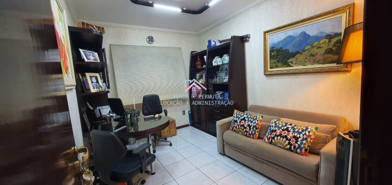 Imagem Casa com 3 Quartos à Venda,  em Jardim Santa Teresa - Jundiaí