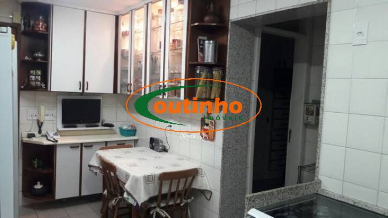 Imagem Apartamento com 3 Quartos à Venda, 146 m² em Tijuca - Rio De Janeiro Imagem Apartamento com 3 Quartos à Venda, 146 m² em Tijuca - Rio De Janeiro