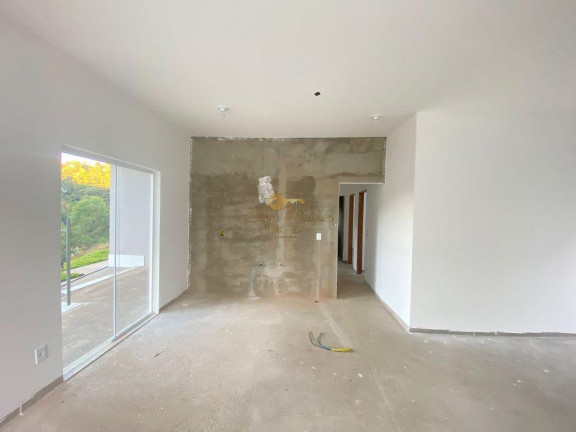 Imagem Casa com 3 Quartos à Venda, 170 m² em Bonsucesso - Teresópolis Imagem Casa com 3 Quartos à Venda, 170 m² em Bonsucesso - Teresópolis