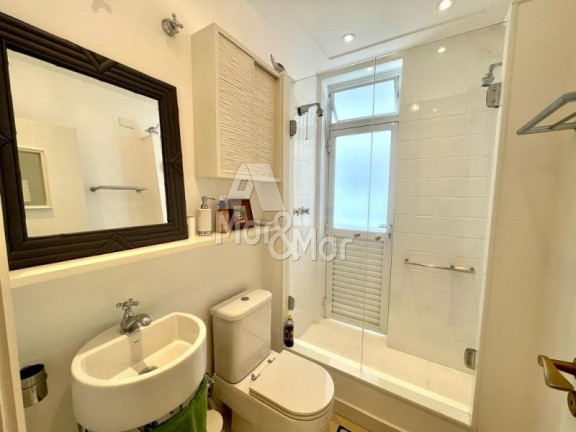 Imagem Apartamento com 3 Quartos à Venda, 153 m² em Pitangueiras - Guarujá