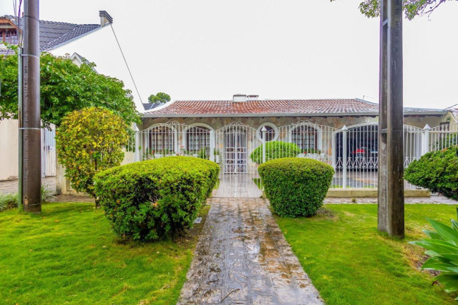 Imagem Casa com 4 Quartos à Venda, 381 m² em Jardim Social - Curitiba