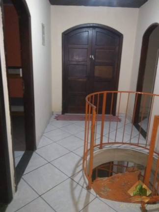 Imagem Sobrado com 3 Quartos à Venda, 230 m² em Ipiranguinha - Ubatuba Imagem Sobrado com 3 Quartos à Venda, 230 m² em Ipiranguinha - Ubatuba