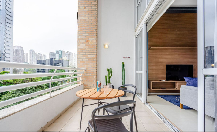 Imagem Apartamento com 1 Quarto para Alugar, 60 m² em Itaim Bibi - São Paulo