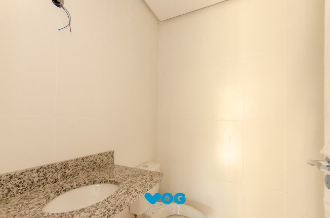 Imagem Imóvel com 2 Quartos à Venda, 102 m² em Petropolis - Porto Alegre
