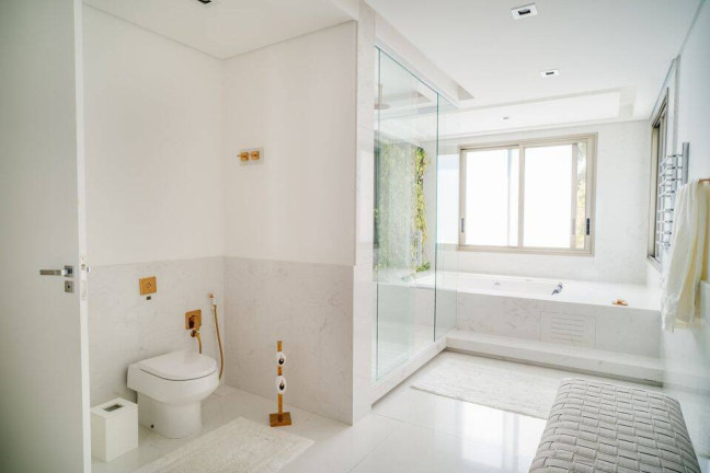 Imagem Casa com 5 Quartos à Venda, 1.180 m² em Alphaville - Santana De Parnaíba Imagem Casa com 5 Quartos à Venda, 1.180 m² em Alphaville - Santana De Parnaíba