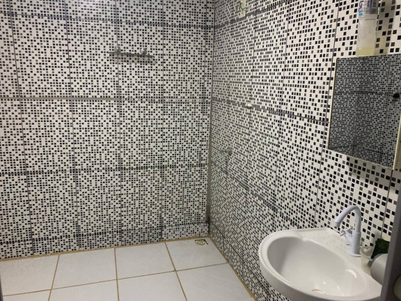 Imagem Casa com 3 Quartos para Alugar,  em Colonia Terra Nova - Manaus