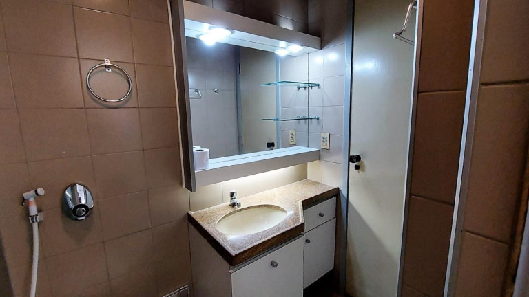 Imagem Apartamento com 2 Quartos à Venda, 75 m² em Meireles - Fortaleza Imagem Apartamento com 2 Quartos à Venda, 75 m² em Meireles - Fortaleza