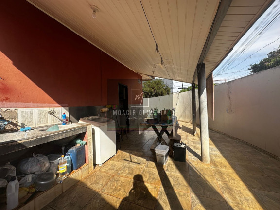Imagem Casa com 3 Quartos à Venda, 237 m² em Jardim Itamaraty - Ourinhos