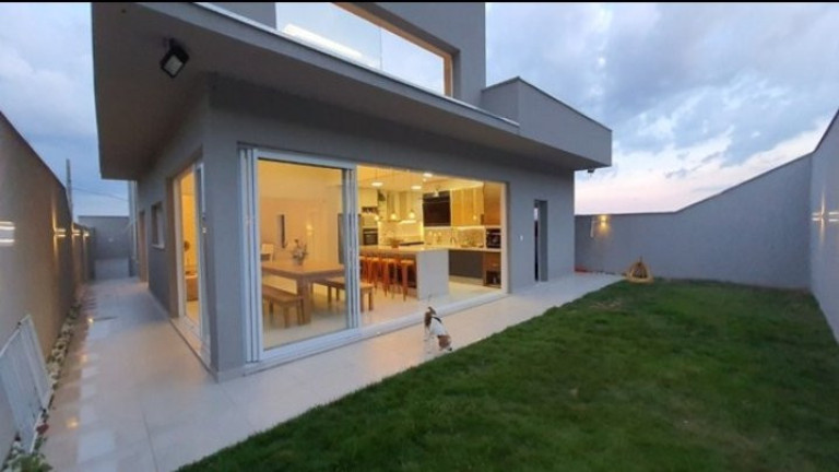 Imagem Casa com 3 Quartos à Venda, 200 m² em Recanto Dos Eucaliptos - São José Dos Campos