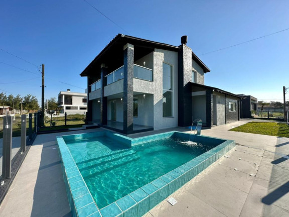 Imagem Casa com 3 Quartos à Venda, 166 m² em Zona Norte - Capao Da Canoa