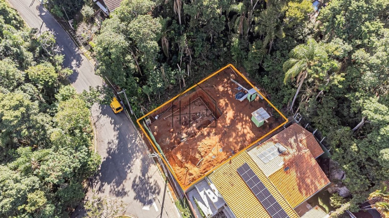 Imagem Terreno à Venda, 500 m² em Jardim Atalaia - Cotia Imagem Terreno à Venda, 500 m² em Jardim Atalaia - Cotia