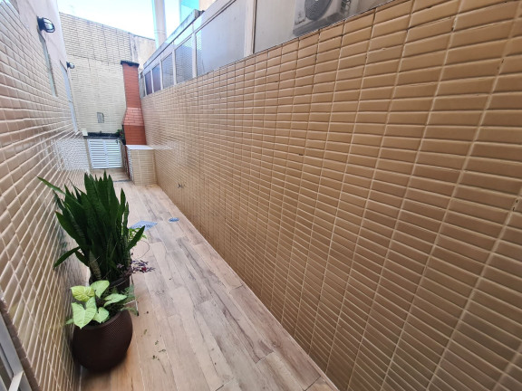 Imagem Casa com 3 Quartos à Venda, 115 m² em Marapé - Santos