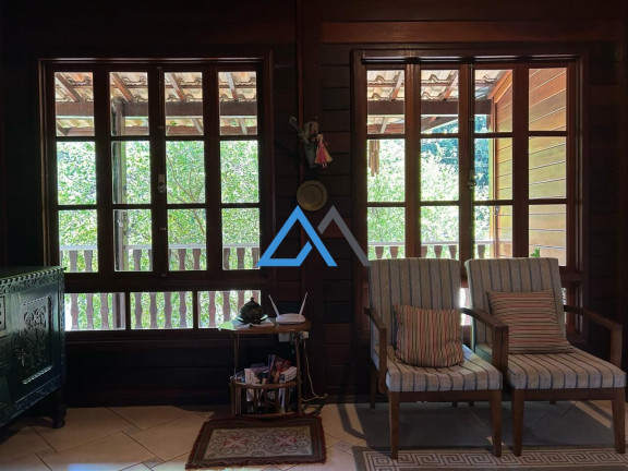 Imagem Casa com 3 Quartos à Venda, 210 m² em Centro - Mairiporã Imagem Casa com 3 Quartos à Venda, 210 m² em Centro - Mairiporã