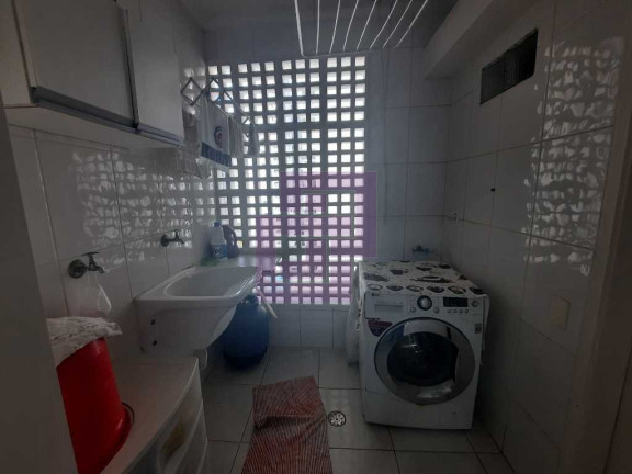 Imagem Apartamento com 2 Quartos à Venda, 130 m² em Pitangueiras - Guarujá Imagem Apartamento com 2 Quartos à Venda, 130 m² em Pitangueiras - Guarujá
