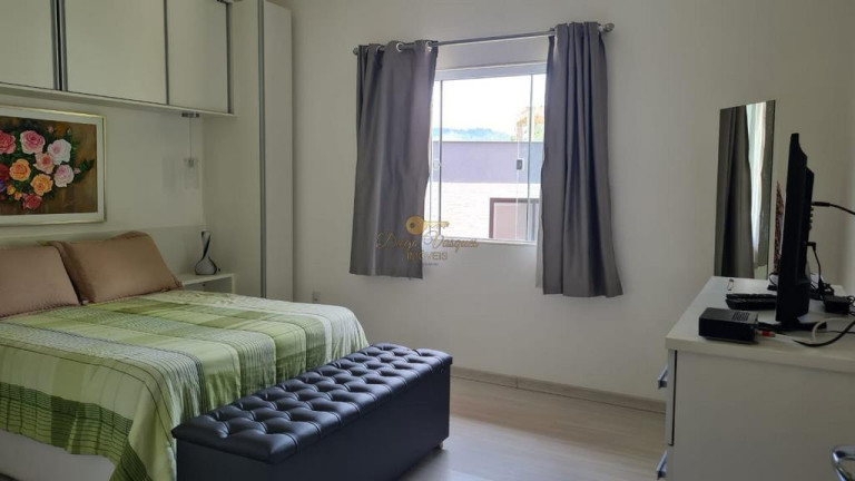Imagem Casa com 3 Quartos à Venda, 190 m² em Vale Alpino - Teresópolis Imagem Casa com 3 Quartos à Venda, 190 m² em Vale Alpino - Teresópolis