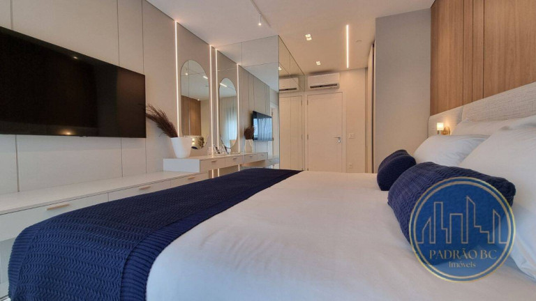 Imagem Apartamento com 4 Quartos à Venda, 182 m² em Centro - Balneário Camboriú Imagem Apartamento com 4 Quartos à Venda, 182 m² em Centro - Balneário Camboriú
