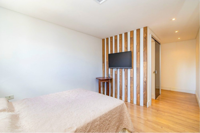 Imagem Cobertura com 4 Quartos à Venda, 291 m² em água Verde - Curitiba