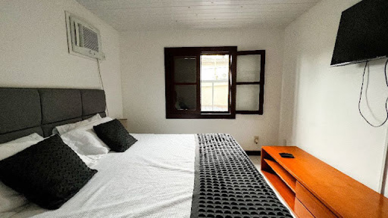 Imagem Casa com 4 Quartos à Venda, 310 m² em Praia João Fernandes - Armação Dos Búzios