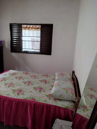 Imagem Casa com 3 Quartos à Venda, 400 m² em 15 De Maio - Várzea Grande