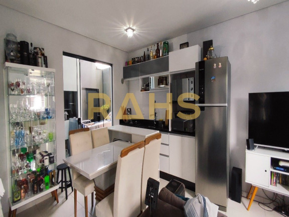 Casa com 2 Quartos à Venda, 63 m² em Iririú - Joinville