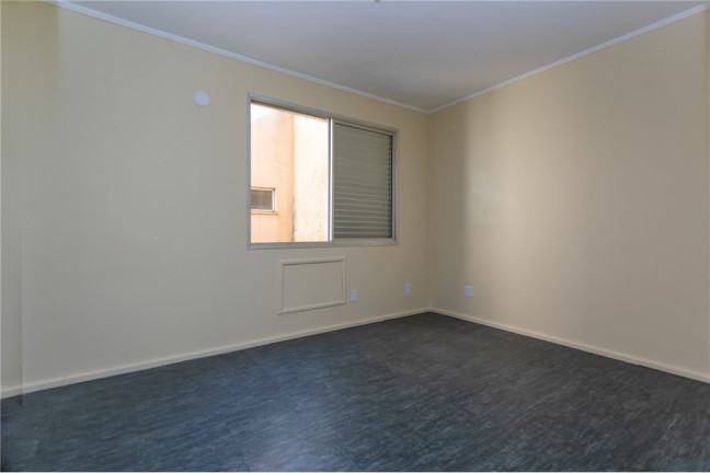 Imagem Apartamento com 1 Quarto à Venda, 43 m² em Passo Da Areia - Porto Alegre Imagem Apartamento com 1 Quarto à Venda, 43 m² em Passo Da Areia - Porto Alegre