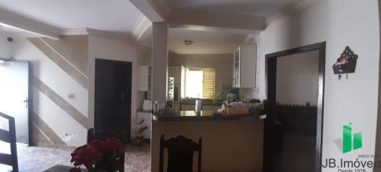 Imagem Casa com 3 Quartos à Venda, 139 m² em Vila Oliveira - Montes Claros