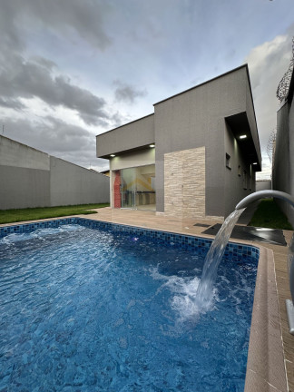 Casa com 3 Quartos à Venda, 360 m² em Setor Três Marias - Goiânia