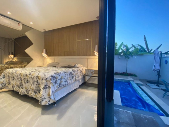 Imagem Casa com 4 Quartos à Venda, 276 m² em Alphaville Flamboyant Residencial Araguaia - Goiânia Imagem Casa com 4 Quartos à Venda, 276 m² em Alphaville Flamboyant Residencial Araguaia - Goiânia