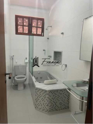 Imagem Imóvel com 3 Quartos para Alugar, 186 m² em Camboinhas - Niterói Imagem Imóvel com 3 Quartos para Alugar, 186 m² em Camboinhas - Niterói