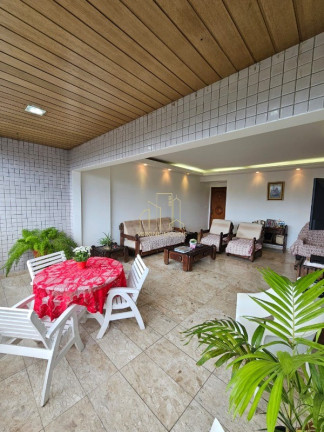 Imagem Imóvel com 4 Quartos à Venda, 176 m² em Itaigara - Salvador Imagem Imóvel com 4 Quartos à Venda, 176 m² em Itaigara - Salvador