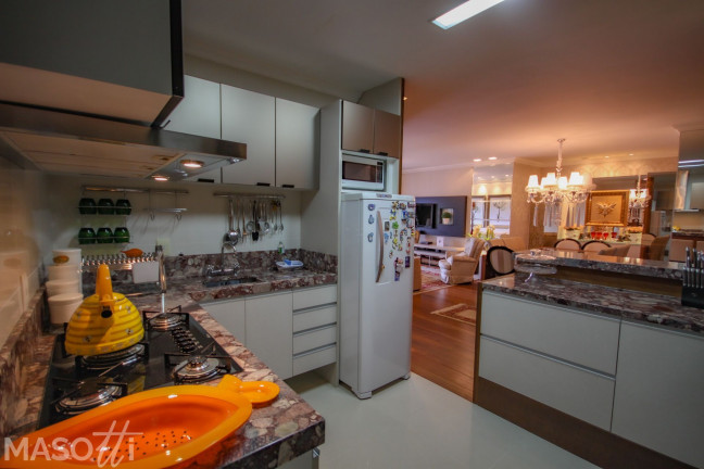 Imagem Apartamento com 3 Quartos à Venda, 9.822 m² em Centro - Gramado Imagem Apartamento com 3 Quartos à Venda, 9.822 m² em Centro - Gramado