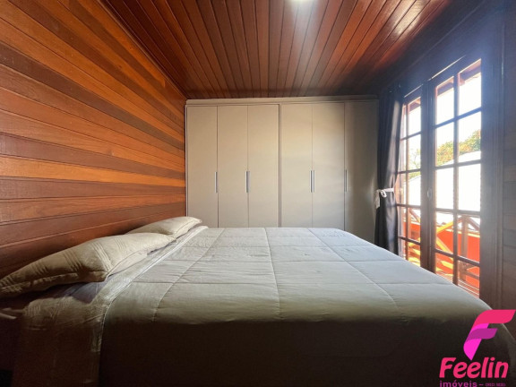 Imagem Casa com 2 Quartos à Venda, 120 m² em Rio Tavares - Florianópolis Imagem Casa com 2 Quartos à Venda, 120 m² em Rio Tavares - Florianópolis