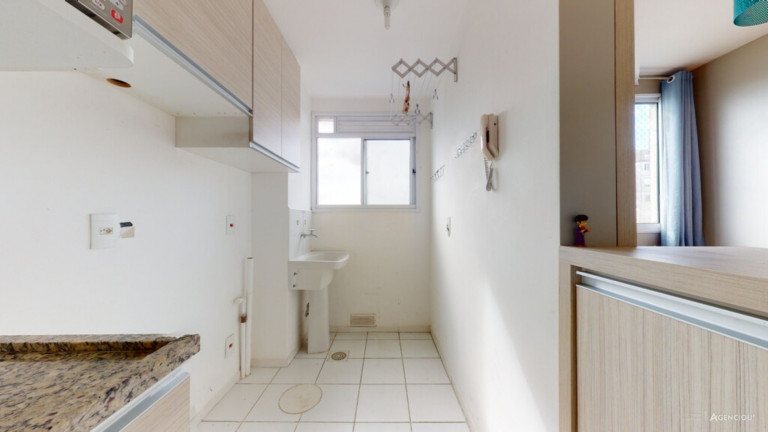 Imagem Imóvel com 2 Quartos à Venda, 46 m² em Cavalhada - Porto Alegre