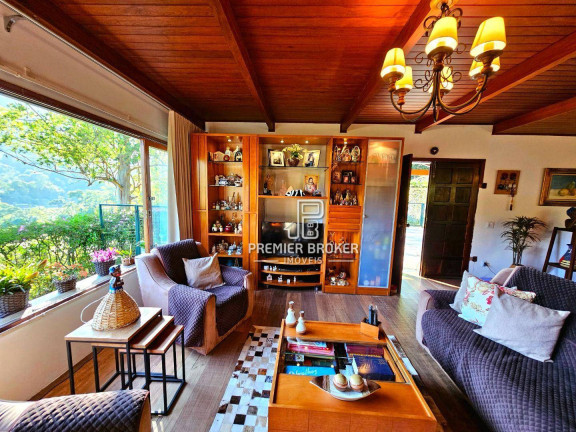 Imagem Casa com 5 Quartos à Venda, 142 m² em Parque Do Imbui - Teresópolis Imagem Casa com 5 Quartos à Venda, 142 m² em Parque Do Imbui - Teresópolis