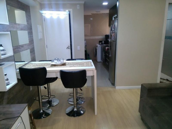Imagem Apartamento com 2 Quartos à Venda, 40 m² em Sarandi - Porto Alegre