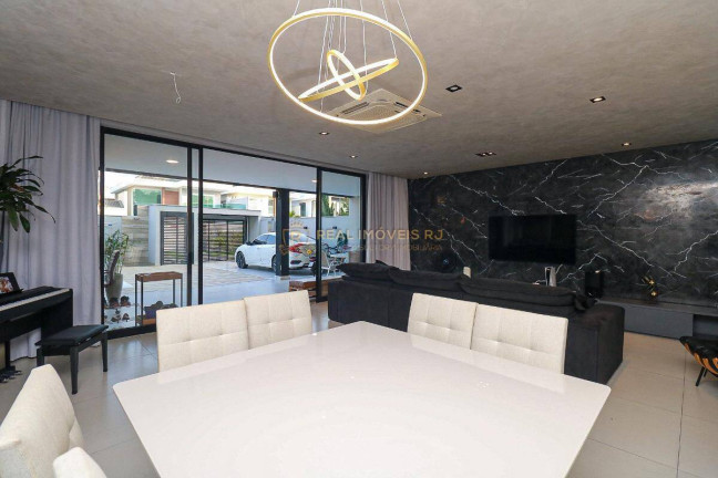 Imagem Casa com 6 Quartos à Venda, 600 m² em Recreio Dos Bandeirantes - Rio De Janeiro