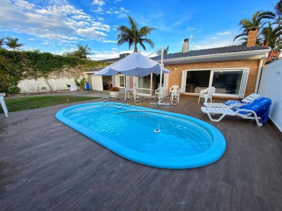 Imagem Casa com 4 Quartos à Venda, em Atlântida - Xangri-lá Imagem Casa com 4 Quartos à Venda, em Atlântida - Xangri-lá